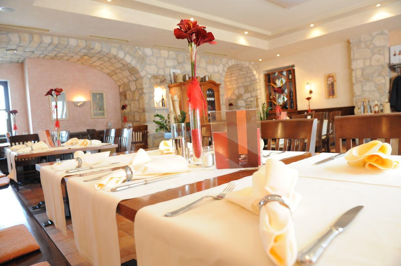 Hotel & Restaurant Braunstein - Pauli'S Stuben Purbach am Neusiedlersee Εξωτερικό φωτογραφία
