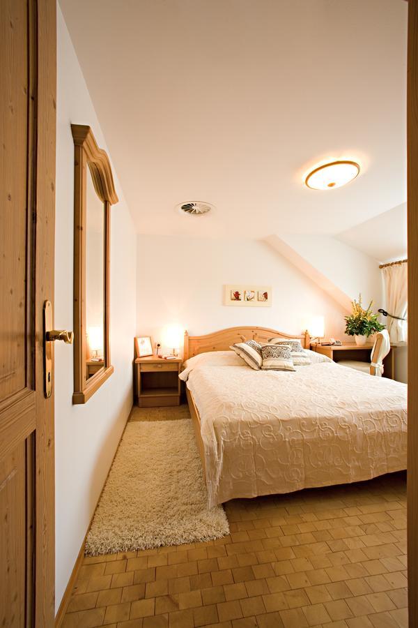 Hotel & Restaurant Braunstein - Pauli'S Stuben Purbach am Neusiedlersee Εξωτερικό φωτογραφία