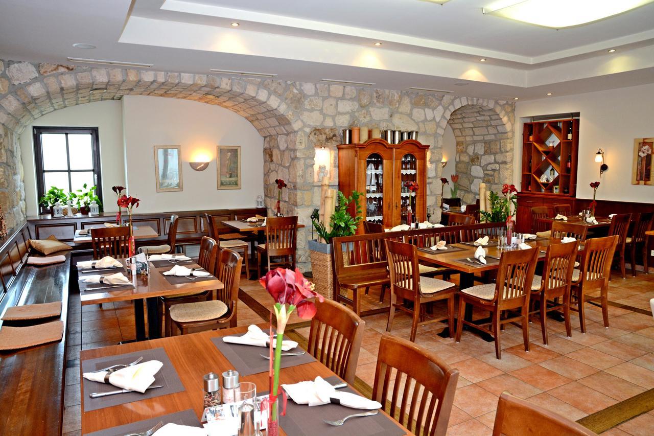 Hotel & Restaurant Braunstein - Pauli'S Stuben Purbach am Neusiedlersee Εξωτερικό φωτογραφία