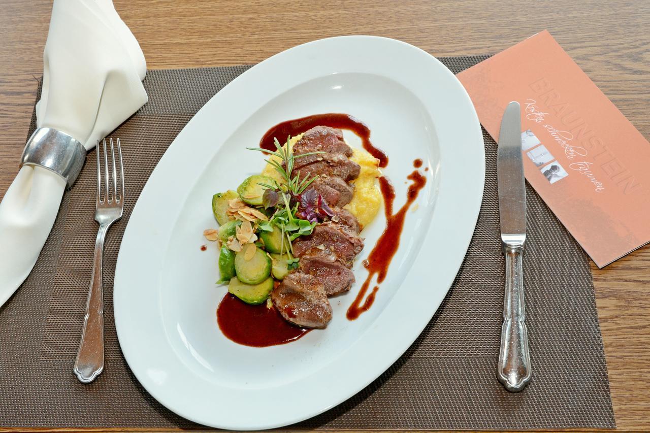 Hotel & Restaurant Braunstein - Pauli'S Stuben Purbach am Neusiedlersee Εξωτερικό φωτογραφία