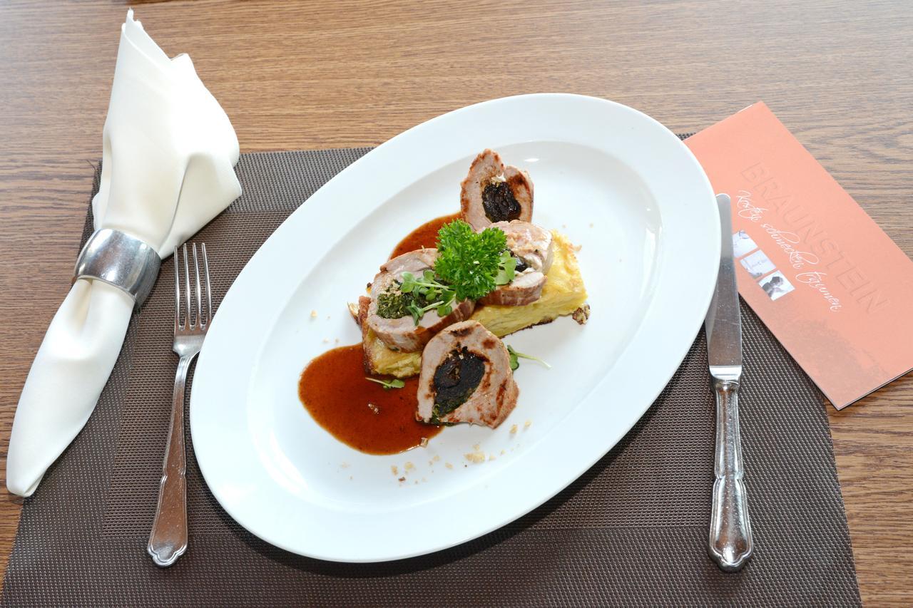 Hotel & Restaurant Braunstein - Pauli'S Stuben Purbach am Neusiedlersee Εξωτερικό φωτογραφία